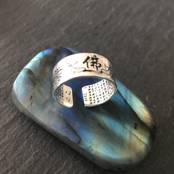 Asian sterling silver plated adjustable ring - Picture 2 of 7